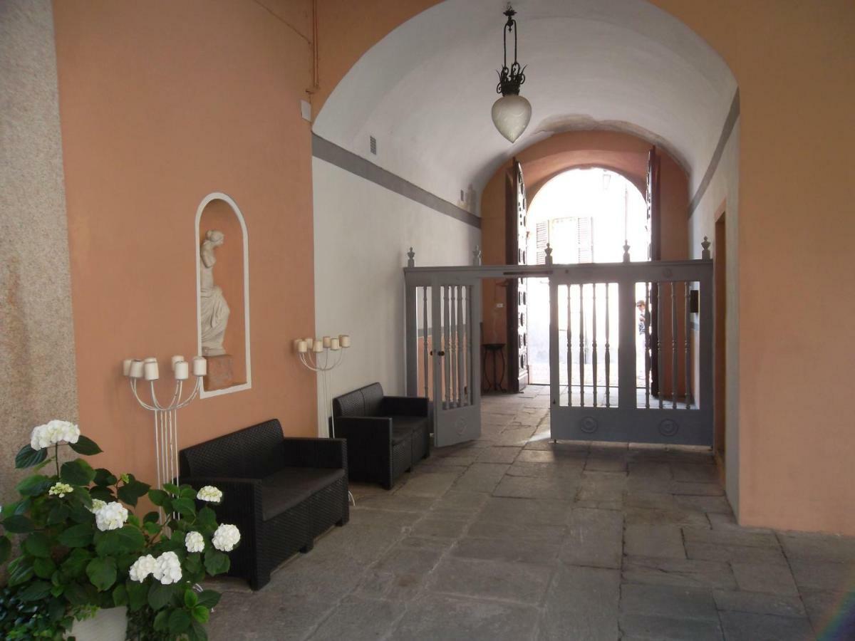 Appartement Vesna Loft In Luino Extérieur photo